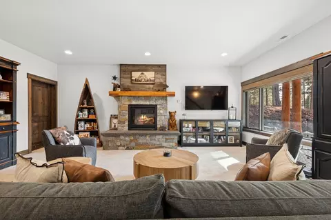 Living - 30 Boulder Ln, Eureka, MT 59917 photo 6 of 6