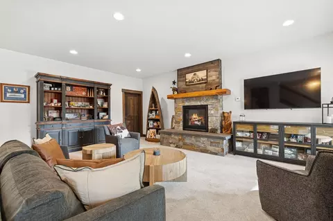 Living - 30 Boulder Ln, Eureka, MT 59917 photo 4 of 6