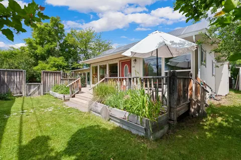 Exterior - 102 Geneva Ave, Hamilton, MT 59840 photo 2 of 11