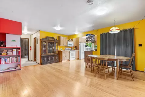 Dining - 102 Geneva Ave, Hamilton, MT 59840 photo 2 of 3
