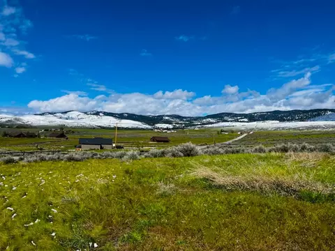 1123 And 1145 Corvallis Hills Dr, Corvallis, MT 59828