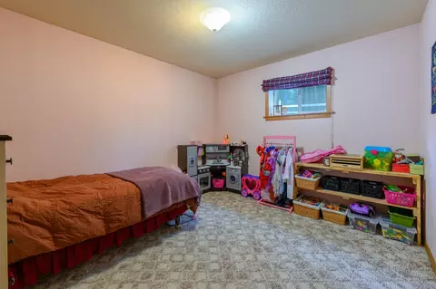 Bedroom - 700 Pomeroy Trl, Eureka, MT 59917 photo 2 of 4