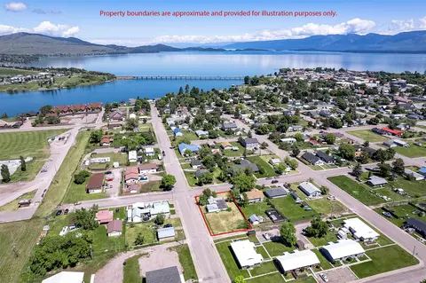 413 9th Ave W, Polson, MT 59860