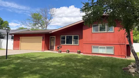 417 Deer Dr, Great Falls, MT 59404