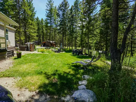 Exterior - 558 Bald Rock Rd, Kalispell, MT 59901 photo 6 of 48