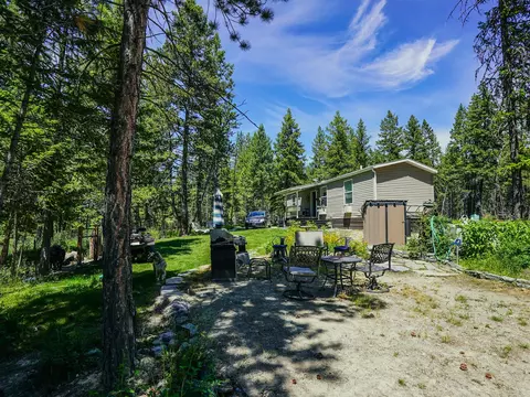 Exterior - 558 Bald Rock Rd, Kalispell, MT 59901 photo 7 of 48