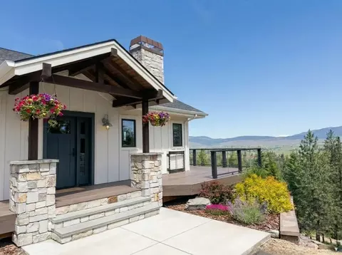 9755 Horseback Ridge Rd, Missoula, MT 59804