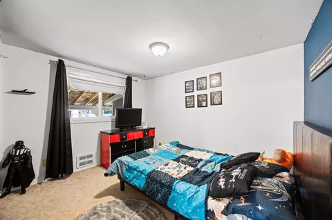 Bedroom - 599 Dome Mountain Ave, Libby, MT 59923 photo 1 of 2