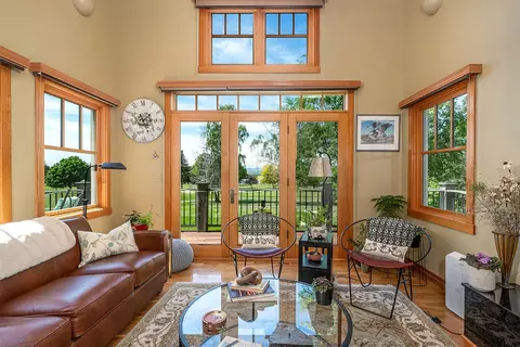 Entry Way - 207 Eagle Dr, Polson, MT 59860 photo 2 of 4