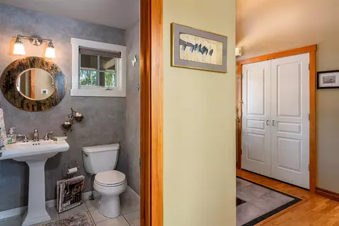 Entry Way - 207 Eagle Dr, Polson, MT 59860 photo 3 of 4