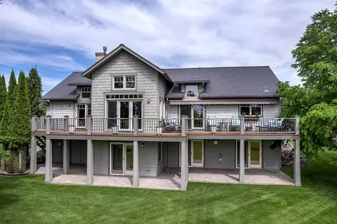Exterior - 207 Eagle Dr, Polson, MT 59860 photo 4 of 10
