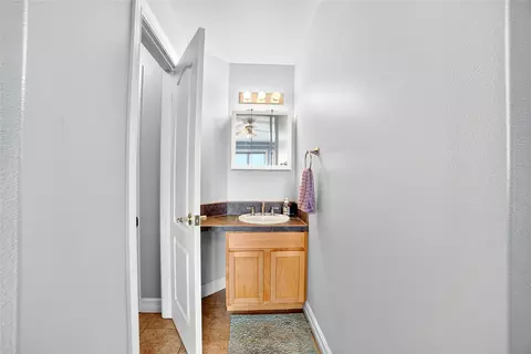 Bath - 332 Stillwater Loop, Kalispell, MT 59901 photo 7 of 9