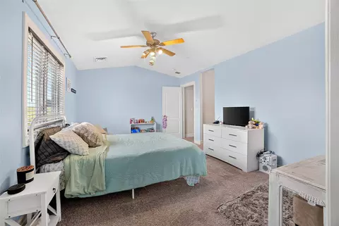 Bedroom - 332 Stillwater Loop, Kalispell, MT 59901 photo 5 of 12