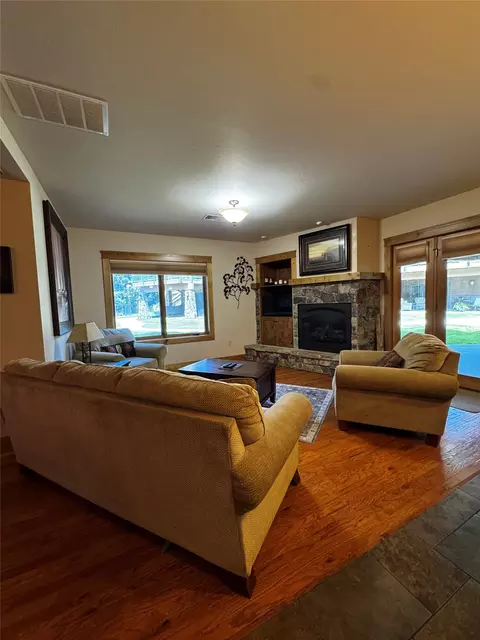 Living - 105 Oliver Ln #11, Bigfork, MT 59911 photo 6 of 6