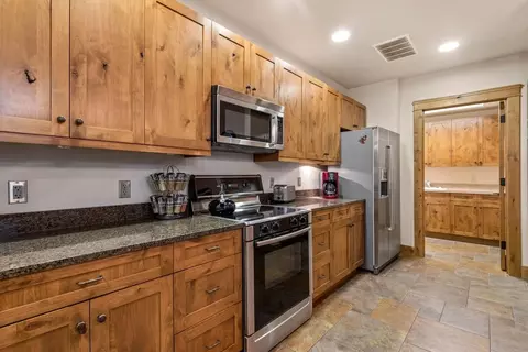 Kitchen - 105 Oliver Ln #11, Bigfork, MT 59911 photo 4 of 6