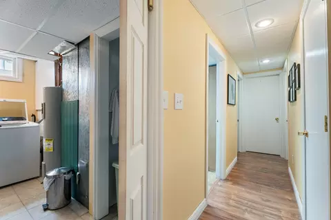 Entry Way - 907 Birch St, Helena, MT 59601 photo 4 of 4