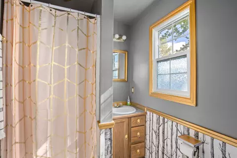 Bath - 115 Sequist St, Simms, MT 59477 photo 1 of 3