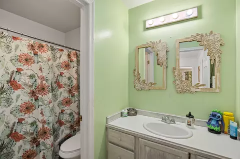 Bath - 115 Sequist St, Simms, MT 59477 photo 3 of 3