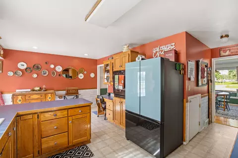 Kitchen - 115 Sequist St, Simms, MT 59477 photo 2 of 3