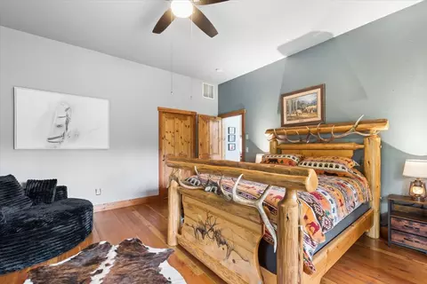 Bedroom - 302 Aspen Glen Rd, Eureka, MT 59917 photo 3 of 14