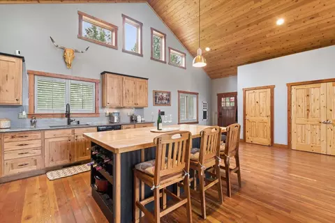 Kitchen - 302 Aspen Glen Rd, Eureka, MT 59917 photo 3 of 5