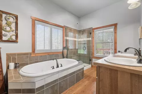 Bath - 302 Aspen Glen Rd, Eureka, MT 59917 photo 1 of 5