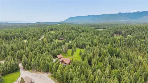 View/Area - 302 Aspen Glen Rd, Eureka, MT 59917 photo 4 of 8