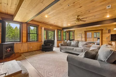 Living - 302 Aspen Glen Rd, Eureka, MT 59917 photo 7 of 8