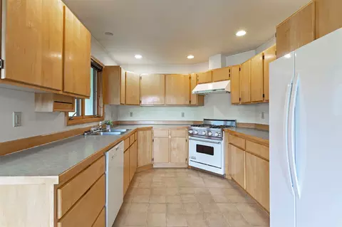 Kitchen - 3420 Wright Way, Darby, MT 59829 photo 3 of 3