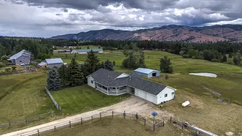 3420 Wright Way, Darby, MT 59829