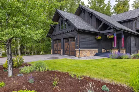 620 Nature Trl, Whitefish, MT 59937