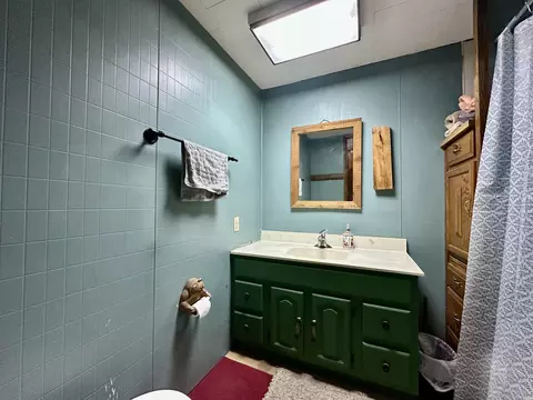 Bath - 14901 Mt Hwy 43, Wisdom, MT 59761 photo 1 of 3