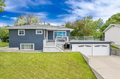 725 32nd Ave NE, Great Falls, MT 59404