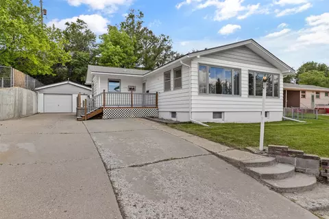 836 7th St, Havre, MT 59501