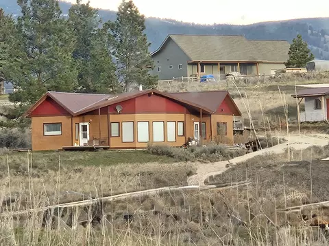 4374 Stone Mountain Trl, Stevensville, MT 59870