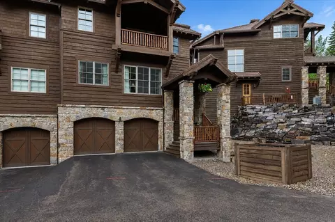 128 Slopeside Dr #18, Whitefish, MT 59937