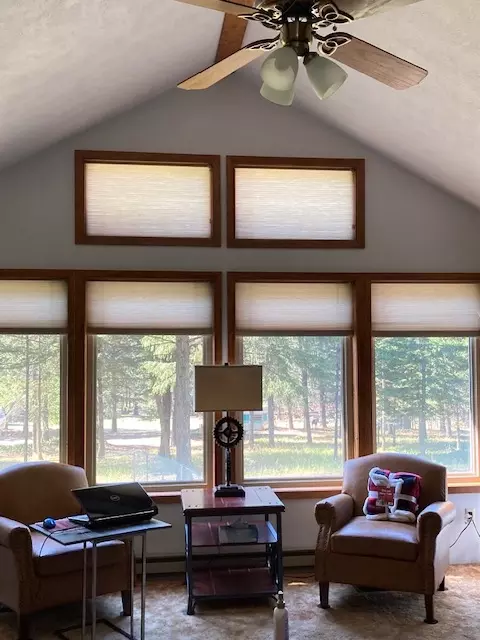 Living - 250 Sunnyside Dr, Libby, MT 59923 photo 3 of 5