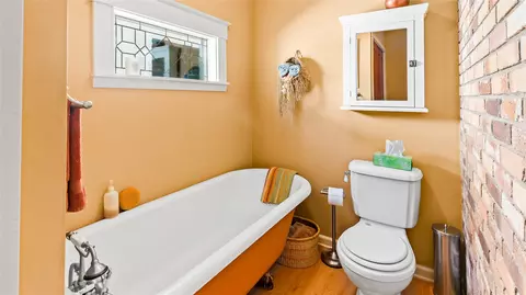 Bath - 844 3rd Ave E, Kalispell, MT 59901 photo 1 of 3