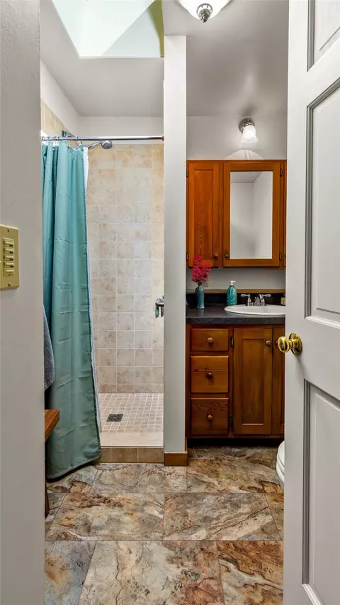 Bath - 844 3rd Ave E, Kalispell, MT 59901 photo 3 of 3