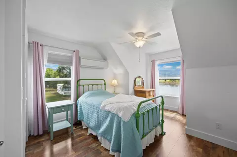 Bedroom - 317 E Stanton St, Plains, MT 59859 photo 5 of 6