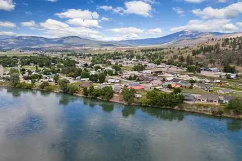 View/Area - 317 E Stanton St, Plains, MT 59859 photo 11 of 15