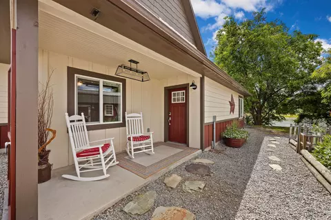 Exterior - 317 E Stanton St, Plains, MT 59859 photo 2 of 12