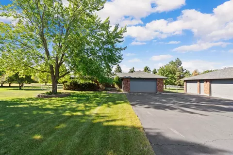 636 Country Way N, Kalispell, MT 59901