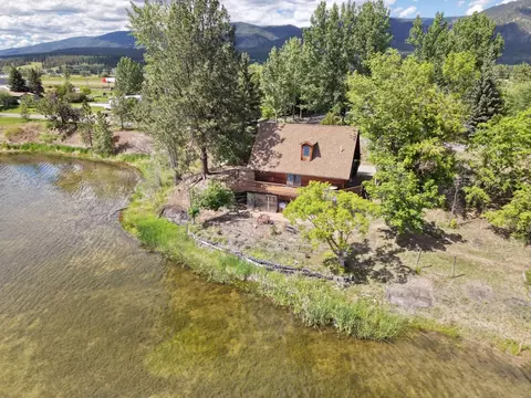 18925 Mullan Rd, Frenchtown, MT 59834