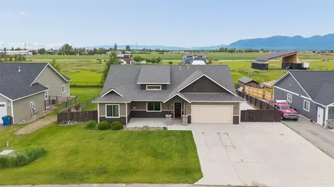 1129 Mackinaw Loop, Somers, MT 59932
