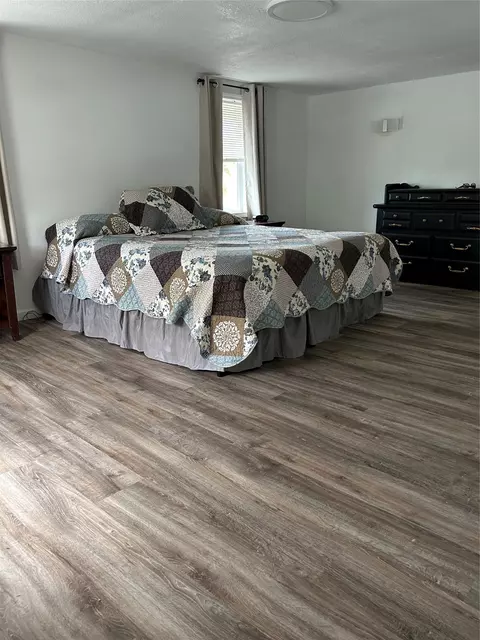 Bedroom - 617 21st St NE, Black Eagle, MT 59414 photo 2 of 5