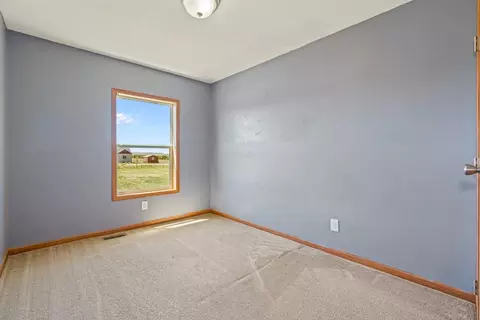 Bedroom - 15 Laptop Loop, Roberts, MT 59070 photo 3 of 4