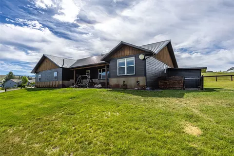 1067 Molly Joanne Ln, Florence, MT 59833