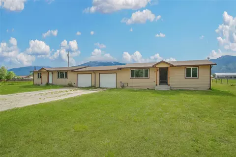 323325 W River Rd, Hamilton, MT 59840