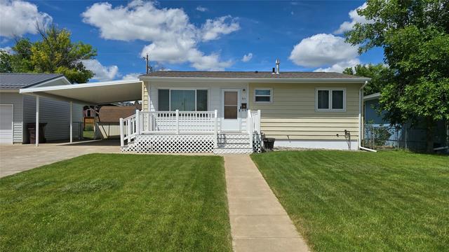 521 25th Ave NE, Great Falls, MT 59404